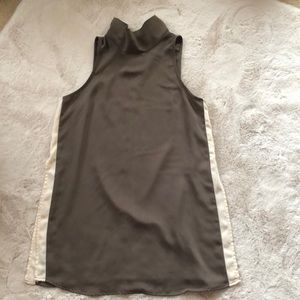 F21 long sleeveless blouse